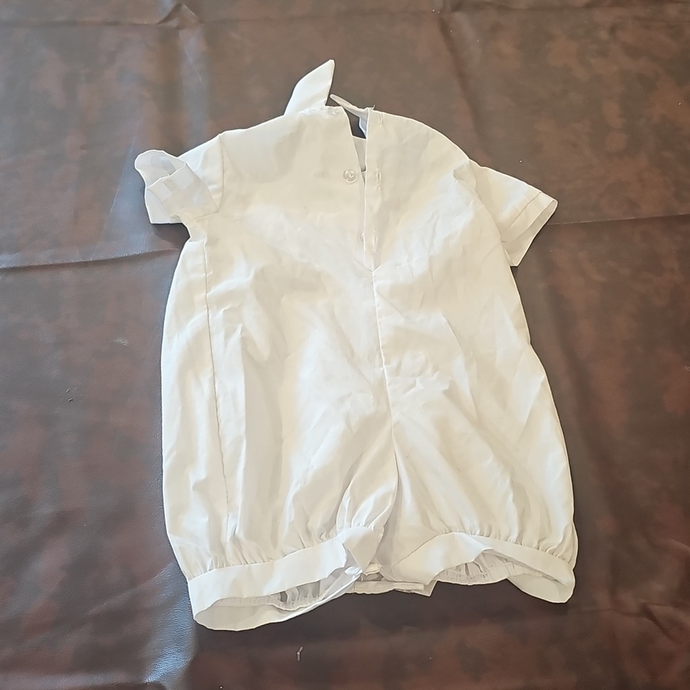N White Jumper No Brand Sz 9mos